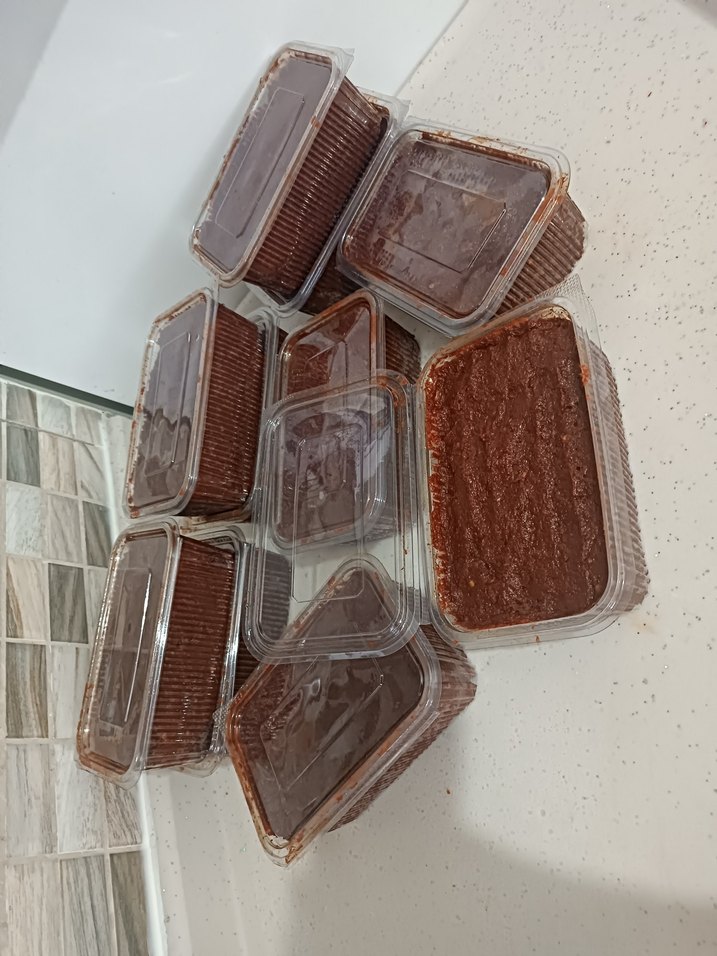 el yapımı biber salçası tatlı hijyenik ve  gıda boyasız - Görsel 3