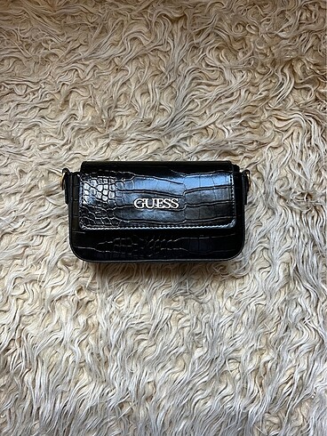 guess çanta