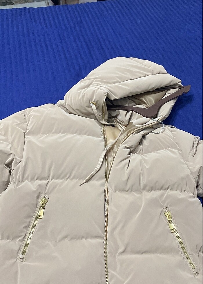 Bayan bej rangi mont - Görsel 3