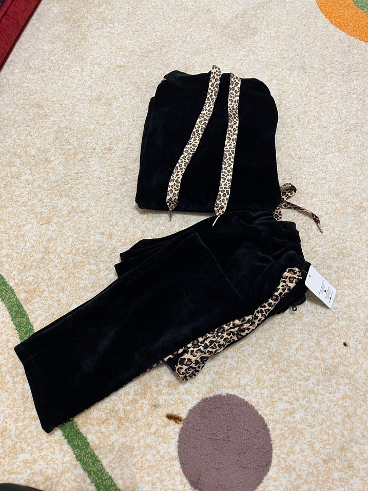 Kadife İtalyan kumaş eşofman takımı - Görsel 4