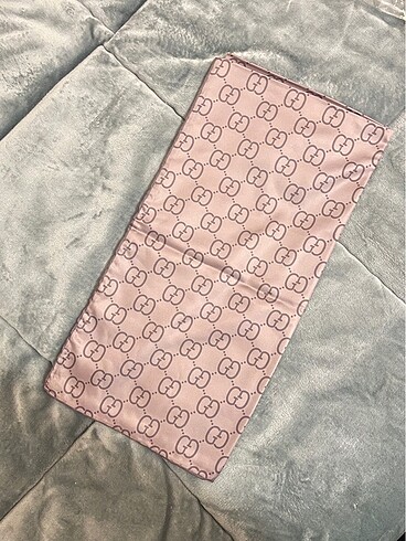 Gucci GUCCİ GRİ EŞARP