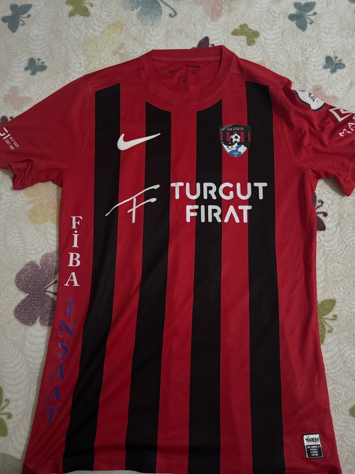 Geçen sezon Vanspor forması Okan eken - Görsel 2