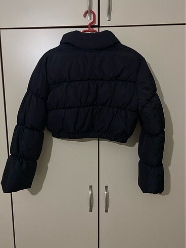 s Beden Crop mont