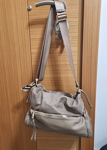 Bej Deri Kadın Çanta Fermuarlı - Görsel 5