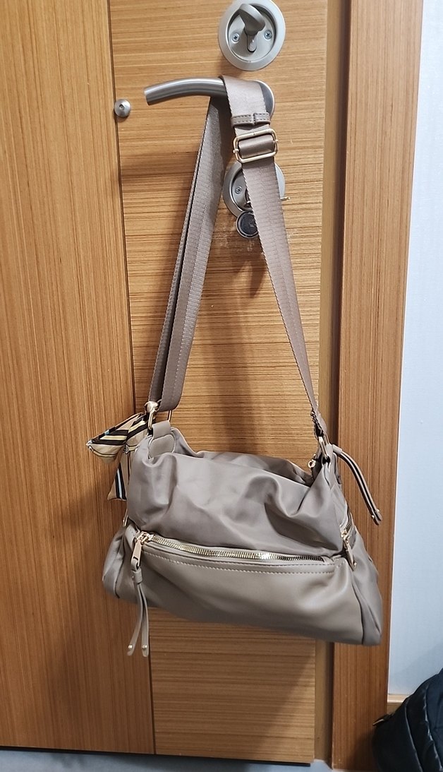 Bej Deri Kadın Çanta Fermuarlı - Görsel 5