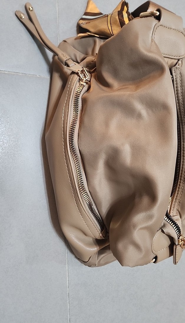 Bej Deri Kadın Çanta Fermuarlı - Görsel 4