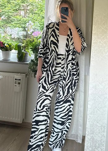 Zebra Desenli Salaş Kadın Kimono Takım