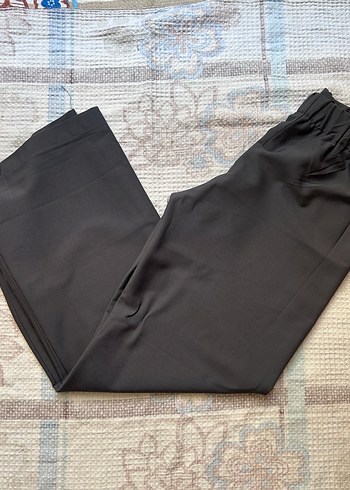 Siyah Midi Kumaş Kadın Pantolon