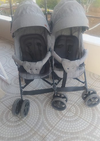 Gri Çift Bebek Arabası