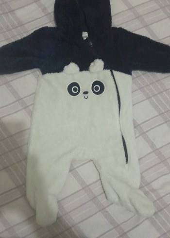 Beyaz ve lacivert Peluş Bebek Tulumu