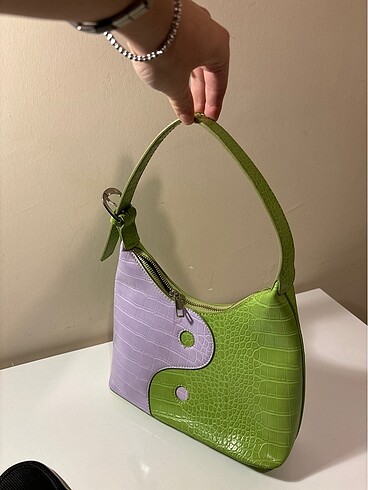 Yeşil mor bershka çanta