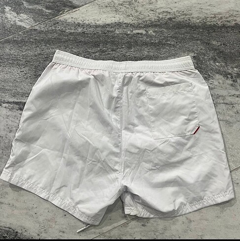 Hugo boss deniz şortu - Görsel 2