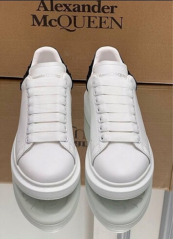 Diğer Alexander McQueen
