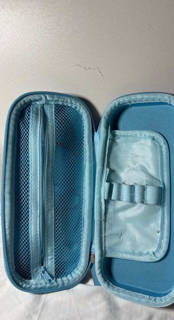 Çocuklar için renkli uzay temalı okul çantası - Görsel 2