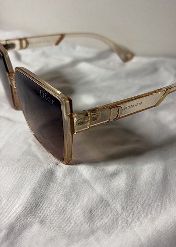 Şeffaf Bej Dior Kadın Güneş Gözlüğü - Görsel 2