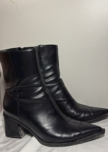 ZARA Siyah Deri Dizüstü Topuklu Kadın Çizme - Görsel 3