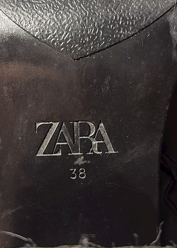 ZARA Siyah Deri Dizüstü Topuklu Kadın Çizme - Görsel 6