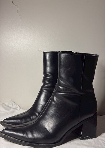 ZARA Siyah Deri Dizüstü Topuklu Kadın Çizme - Görsel 2