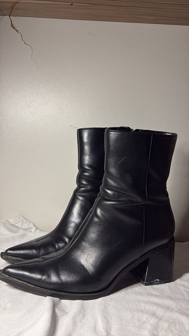 ZARA Siyah Deri Dizüstü Topuklu Kadın Çizme - Görsel 2