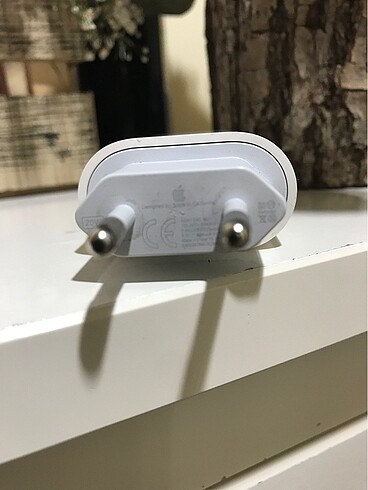 Apple 20 Watt Orijinal Başlık