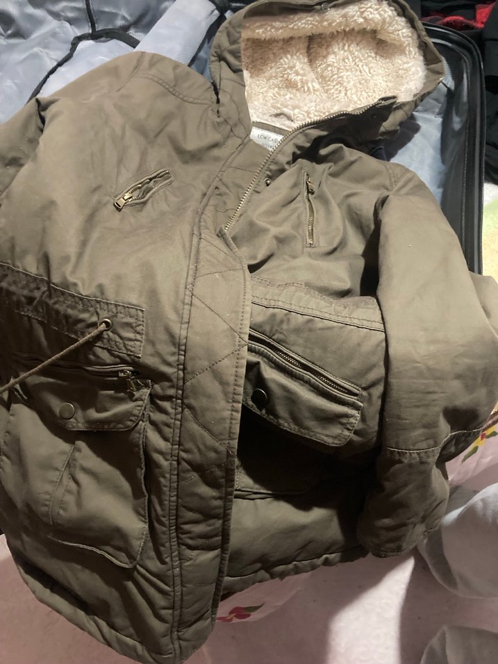 Bej Kapüşonlu Fermuarlı Kadın Ceket - Görsel 3