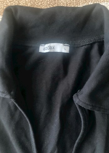 Siyah Yakalı Kolsuz Kadın Yelek - Görsel 2