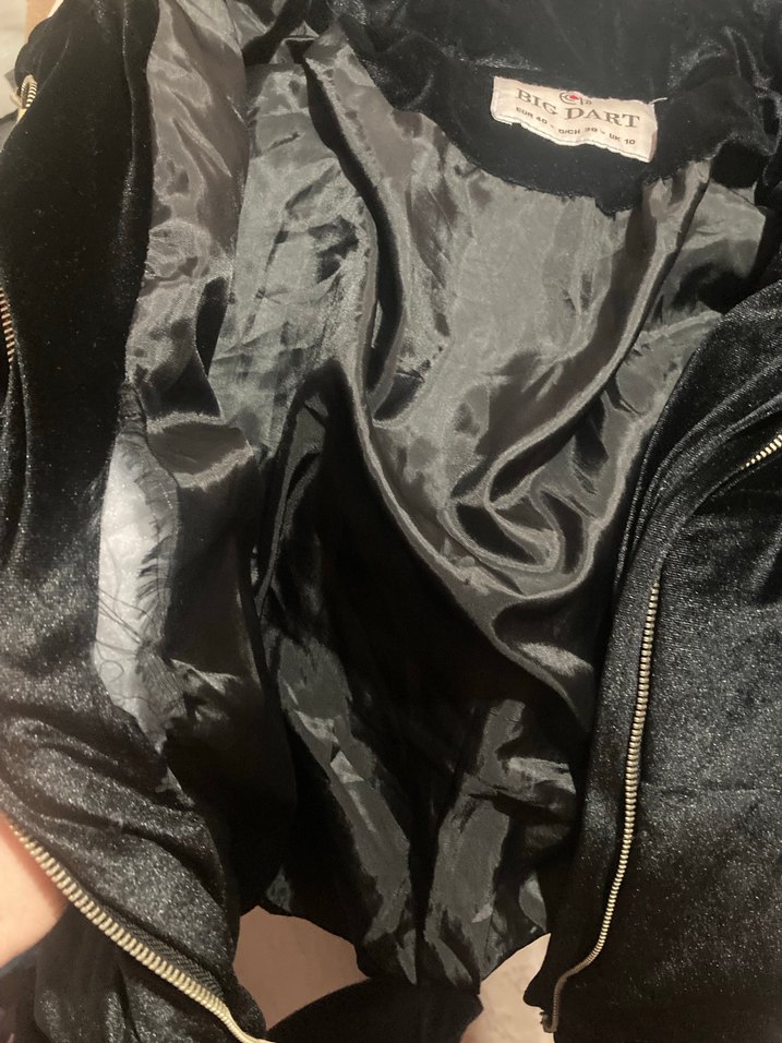 Siyah kadife Fermuarlı Kadın mont - Görsel 3