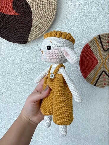 Beden Amigurumi oyuncak uyku arkadaşı kuzu