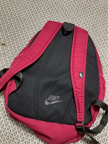 Beden nike sırt çantası