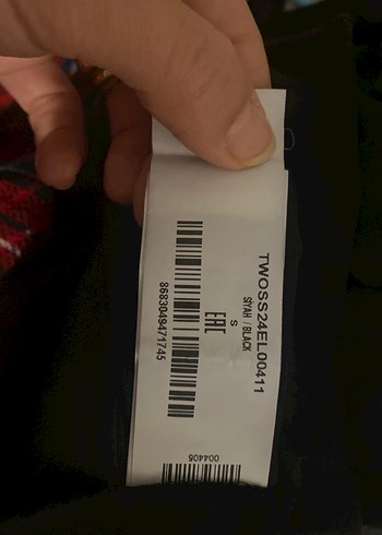 Milla Siyah Uzun Kolsuz V Yaka Elbise - Görsel 3