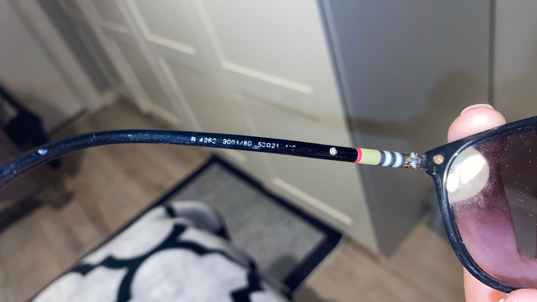 Orijinal burberry Klasik Siyah Tokalı Kadın Güneş Gözlüğu - Görsel 4