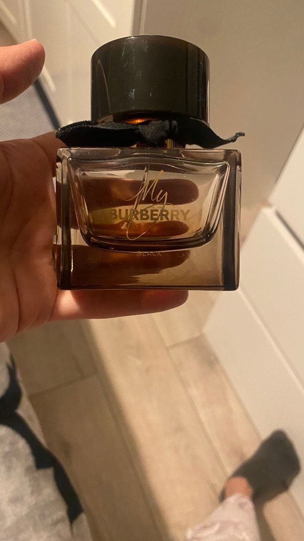 Burberry My Burberry Black Kadın Parfümü - Görsel 4