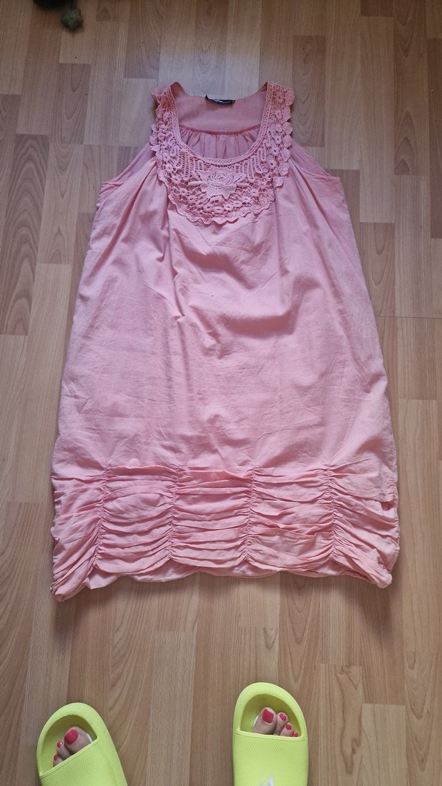 Pembe Kolsuz İşlemeli Midi Elbise - Görsel 5