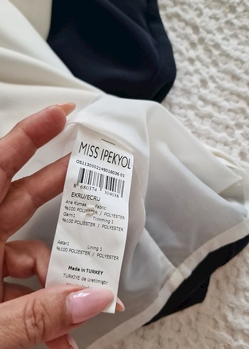 Kadın Beyaz Düğmeli Modern Klasik Blazer - Görsel 7