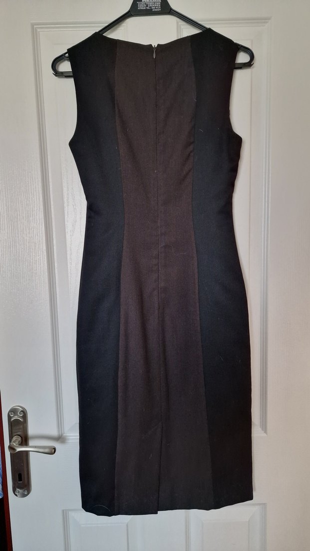 Siyah Drapeli Kolsuz Midi Kalem Elbise - Görsel 2