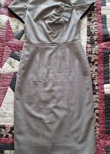 Kadın Gri Keten V Yaka Pilili Kalem Elbise - Görsel 5