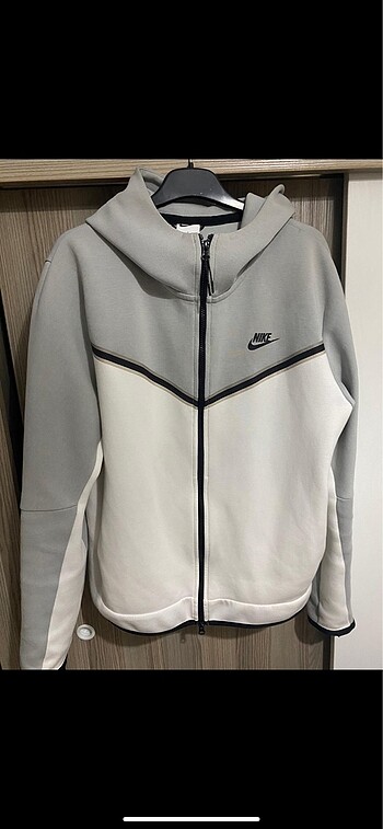 Nike tech fleece