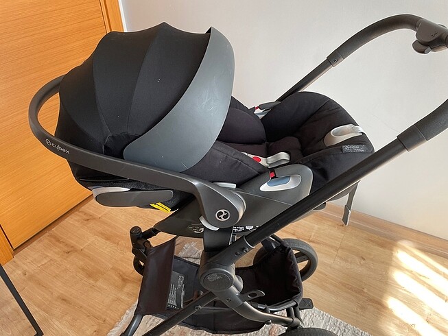 Diğer Beden Cybex Cloud Z-i size Tam Yatan Ana kucagi