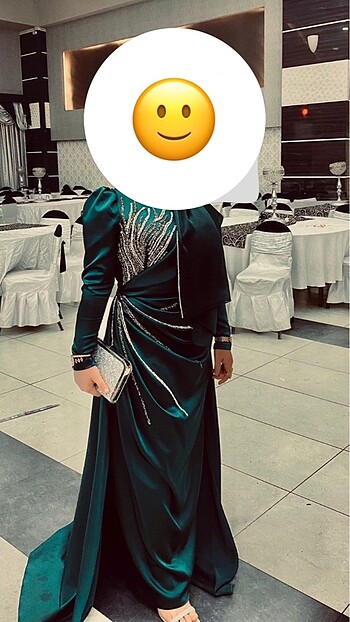Acil satılık 1 kere giyildi pazarlık payı vardır hem satılık hem