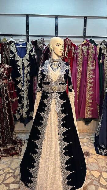 Koyu mavi kaftan