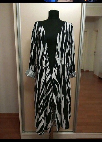 54 Beden NEW LOOK BÜYÜK BEDEN ELBİSE 