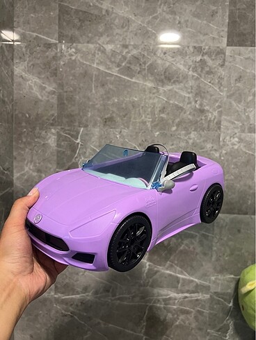 Barbie araba