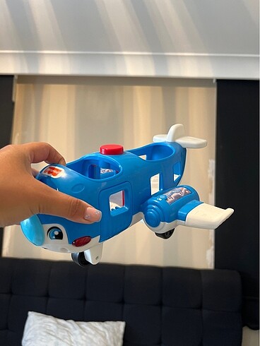  Beden Fisher price uçak 1 adet figür ile