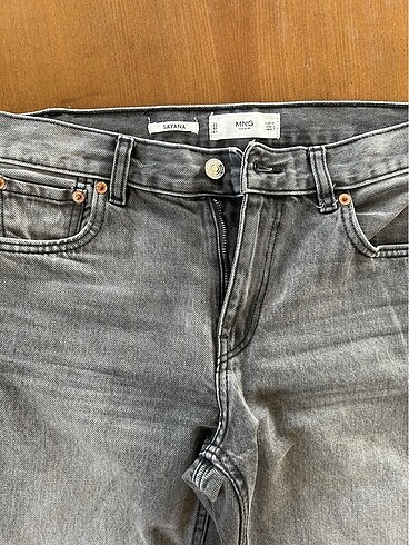 34 Beden Mango jean