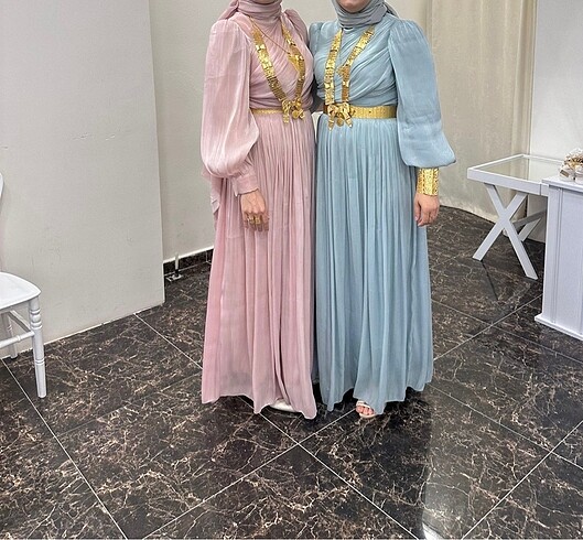 İki abiye satılıktır