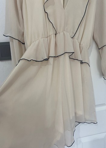 Bej V Yakalı Fırfırlı şifon Tulum - Görsel 5