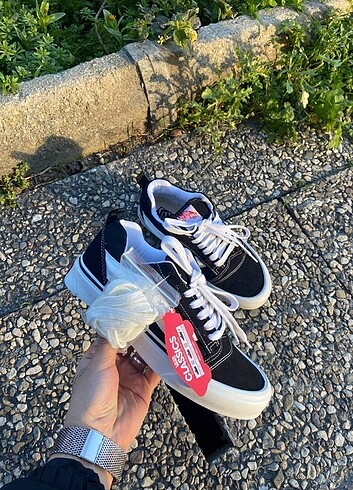 38 Beden çeşitli Renk Vans Knu Skoll