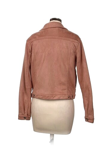 s Beden Pull and Bear Bomber %70 İndirimli.