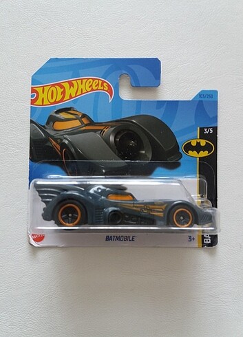 Hotwheels oyuncak batmobil