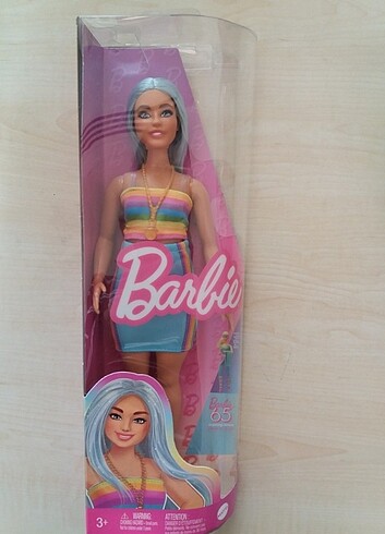 BARBİE moda bebekleri ve aksesuarları